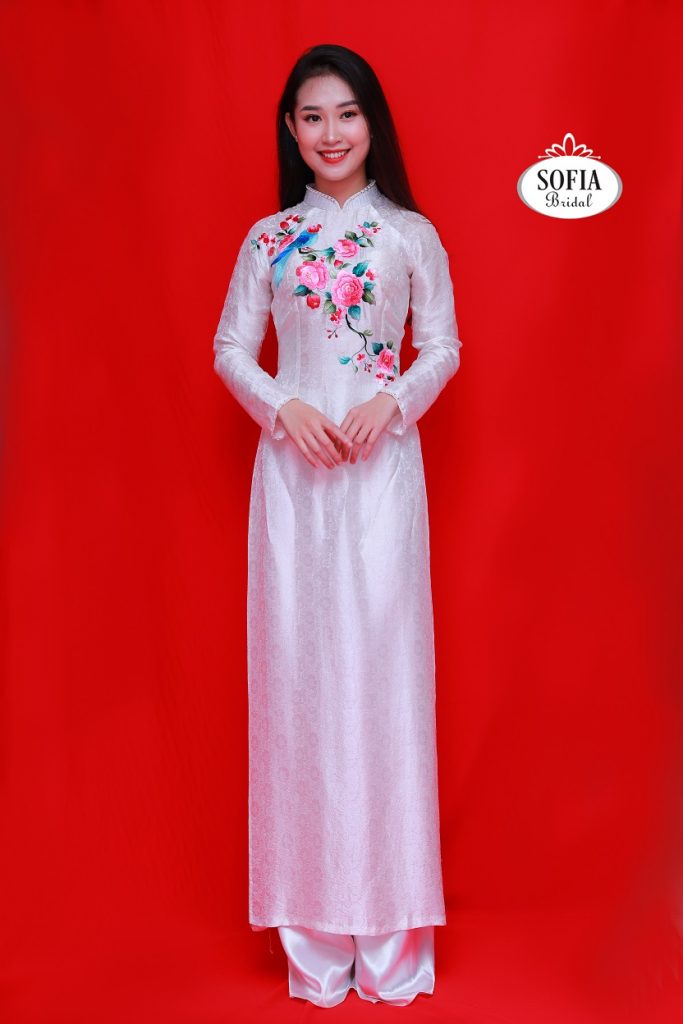 Áo dài cô dâu - Phong Cách Hiện Đại, Trẻ trung. Xu hướng mới - Top 5 thương hiệu áo dài đẹp uy tín tại Hà Nội – Hotline 0936343596