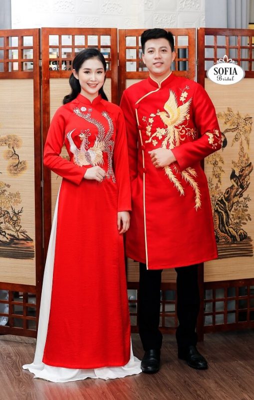 Áo dài cưới màu đỏ truyền thống 