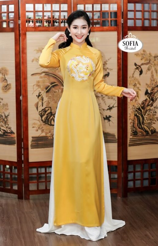 vải may áo dài SOFIA BRIDAL là thương hiệu chuyên về áo dài cung cấp vải thời trang áo dài là mang đậm bản sắc văn hoá Việt Nam - Hotline 0936343596.