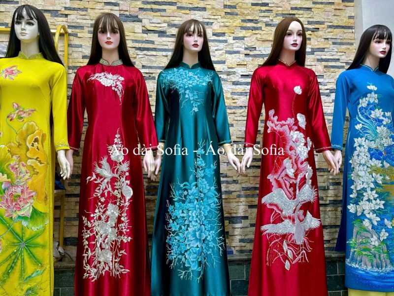 Top Mẫu Áo Dài Mẹ Được Săn Đón Nhất